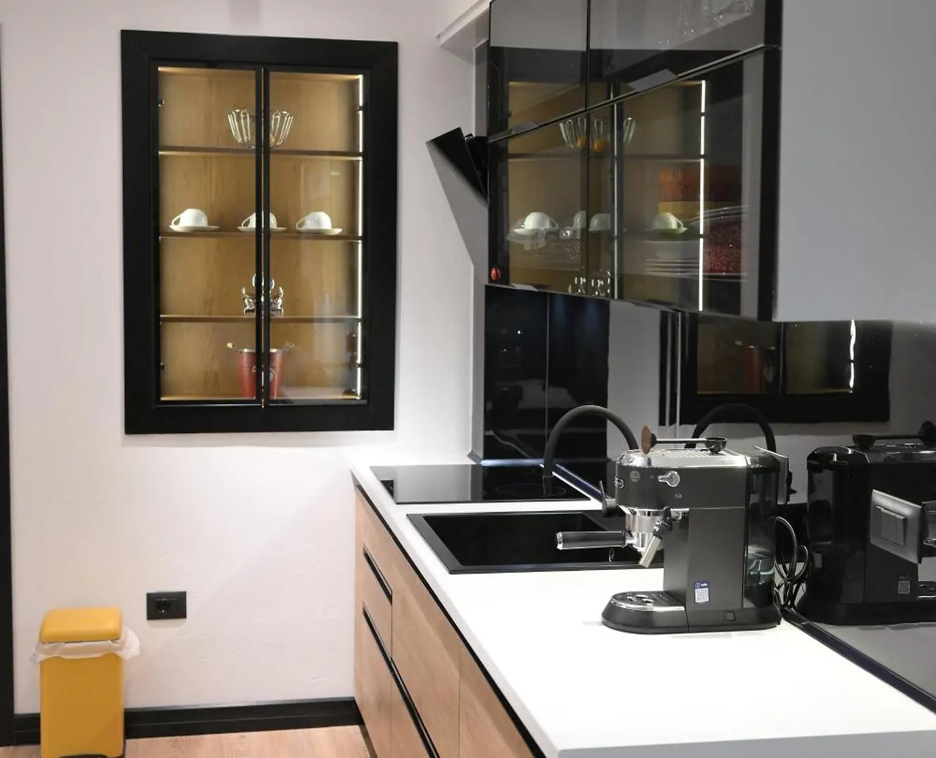 Mamma Mia Apartment Τίρανα 0*,  Αλβανία