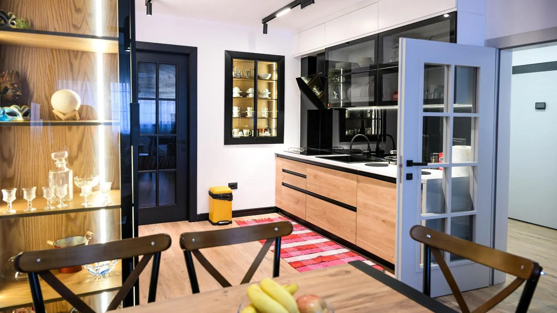 Mamma Mia Apartment Τίρανα